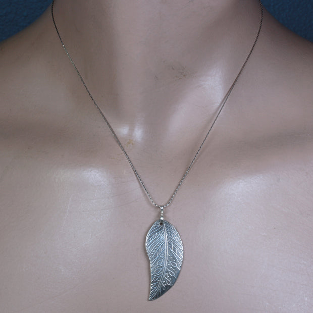 FS Feather Pendant